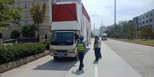 護公路 優(yōu)服務 辦實事——南安市交通運輸局三舉措啟動路政宣傳月活動，聚焦城市配送運輸服務